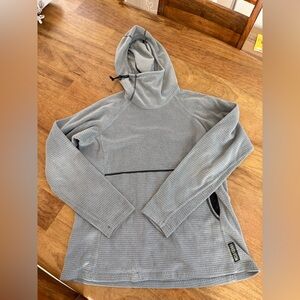 Melanzana women’s pullover micro grid